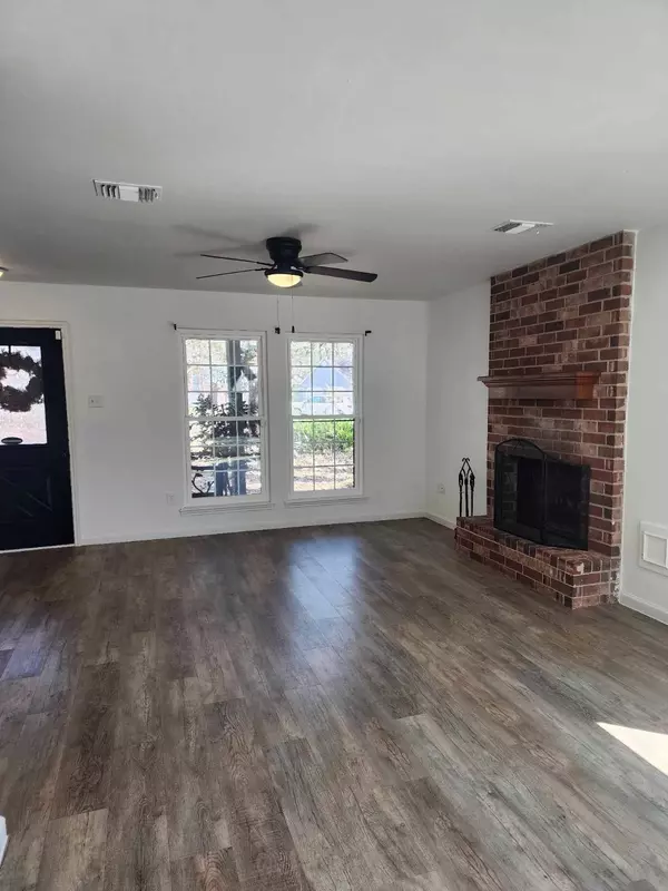 The Woodlands, TX 77380,30 Tulip Hill CT