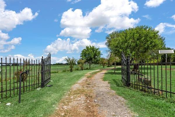 Navasota, TX 77868,16145 Fm 1227 RD