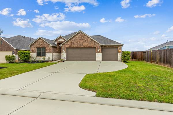 726 Crystal Charm LN,  Magnolia,  TX 77354