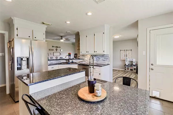 Richwood, TX 77531,125 Dove TRL
