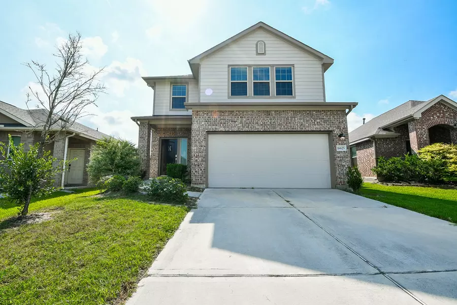 18825 Amaro Hills Drive, New Caney, TX 77357