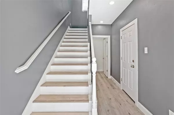 Houston, TX 77018,2116 Bidwell DR