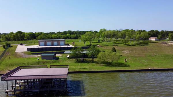 5001 US Hwy 190 W, Point Blank, TX 77364
