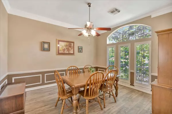 Pasadena, TX 77059,16815 Middle Forest DR