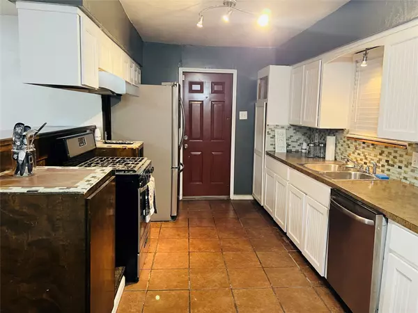 Houston, TX 77048,5539 Greylog DR