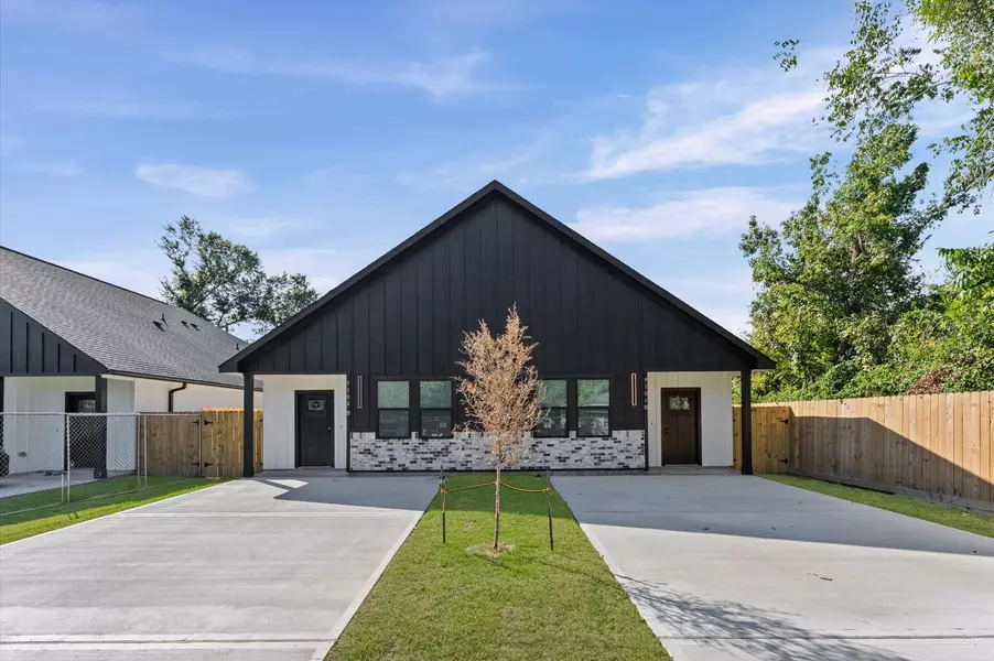 9106 Everglade DR #B, Houston, TX 77078