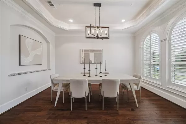 Bellaire, TX 77401,4608 Oakdale ST