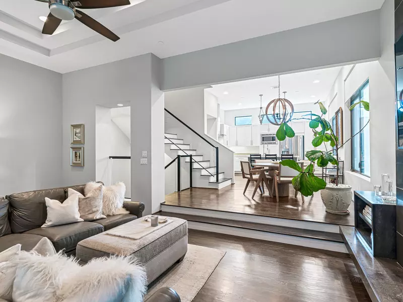 1520 Malone ST, Houston, TX 77007