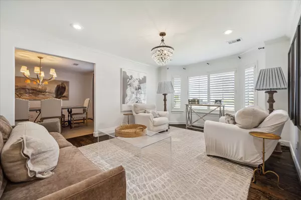 Houston, TX 77057,6151 Doliver DR