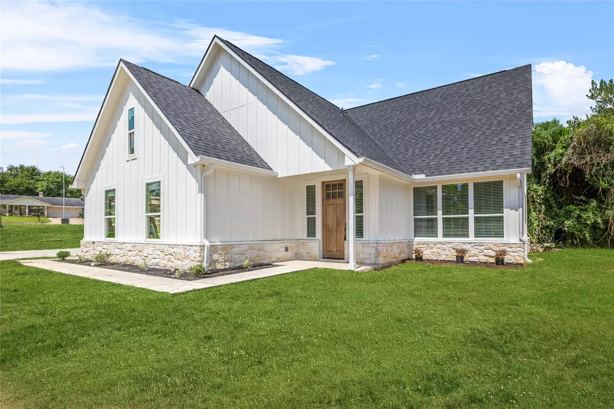 Brenham, TX 77833,2398 Valley DR