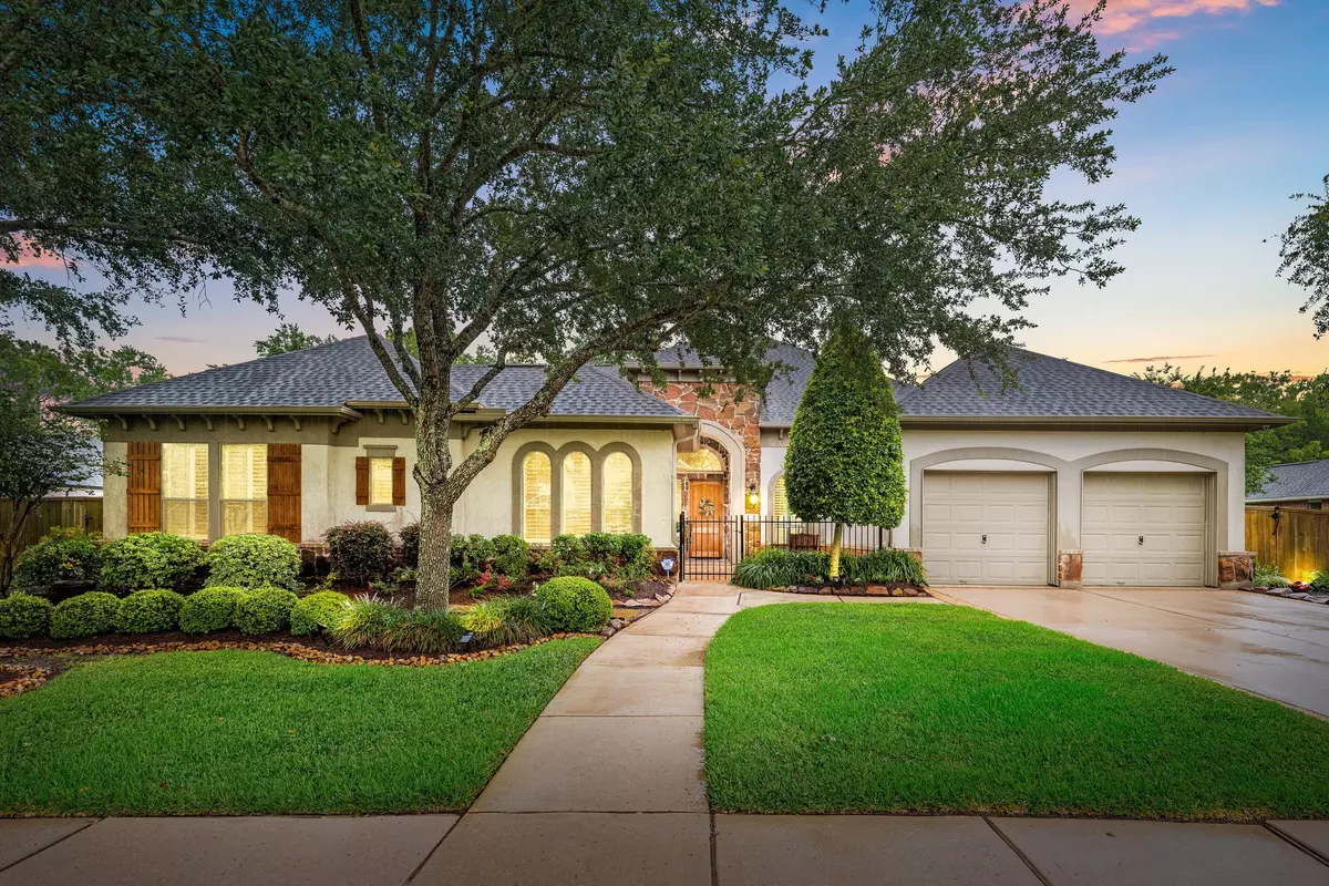 Friendswood, TX 77546,212 Salmon Creek LN