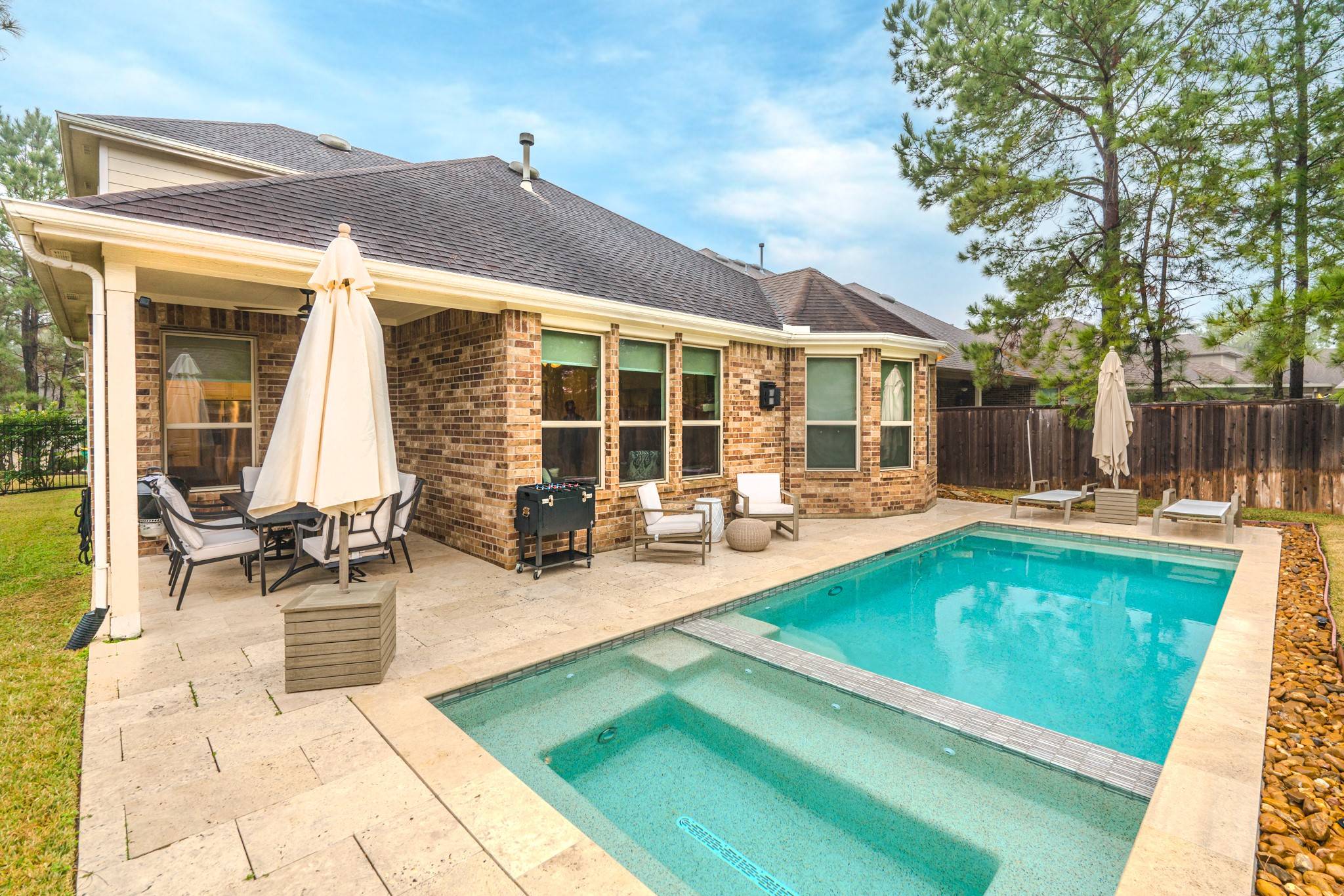 106 Pioneer Canyon PL,  Tomball,  TX 77375