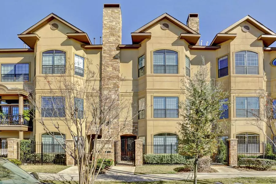 2417 Commonwealth ST, Houston, TX 77006