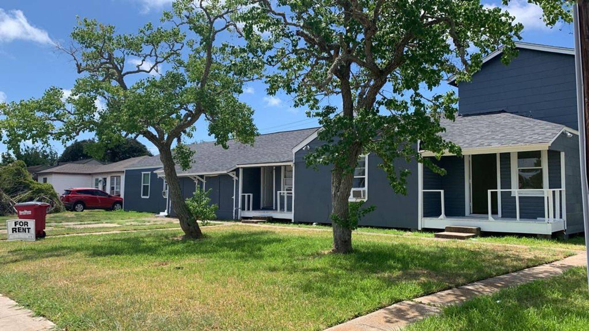 Freeport, TX 77541,527 W 8th ST
