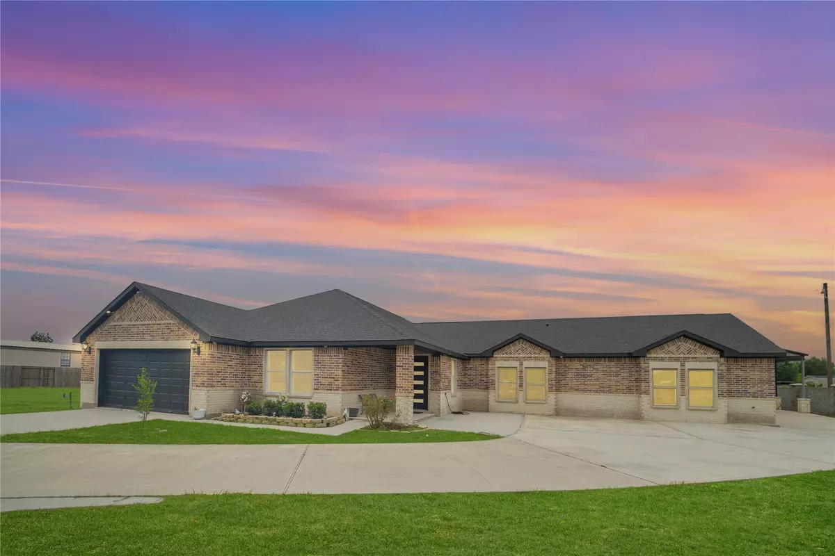 Cleveland, TX 77327,158 County Road 3550