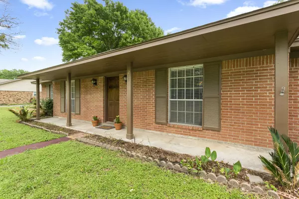 2802 Fortuna DR,  Katy,  TX 77493