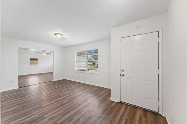 Houston, TX 77045,5231 Brookmeade DR