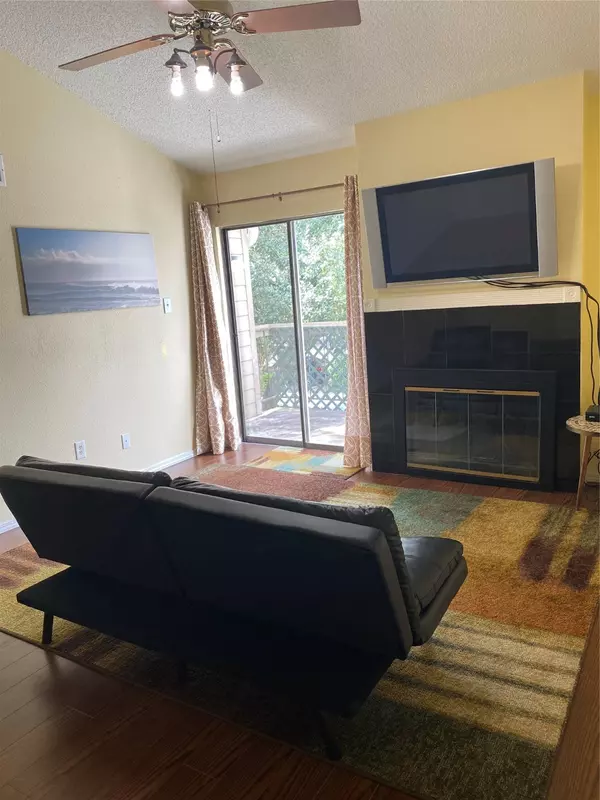 Houston, TX 77042,10053 Westpark DR #306