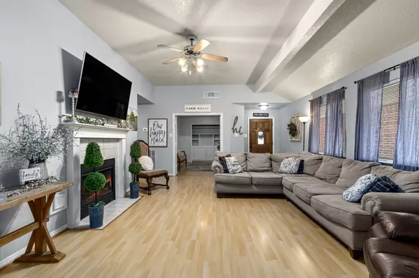 Texas City, TX 77591,8118 Catalpa ST