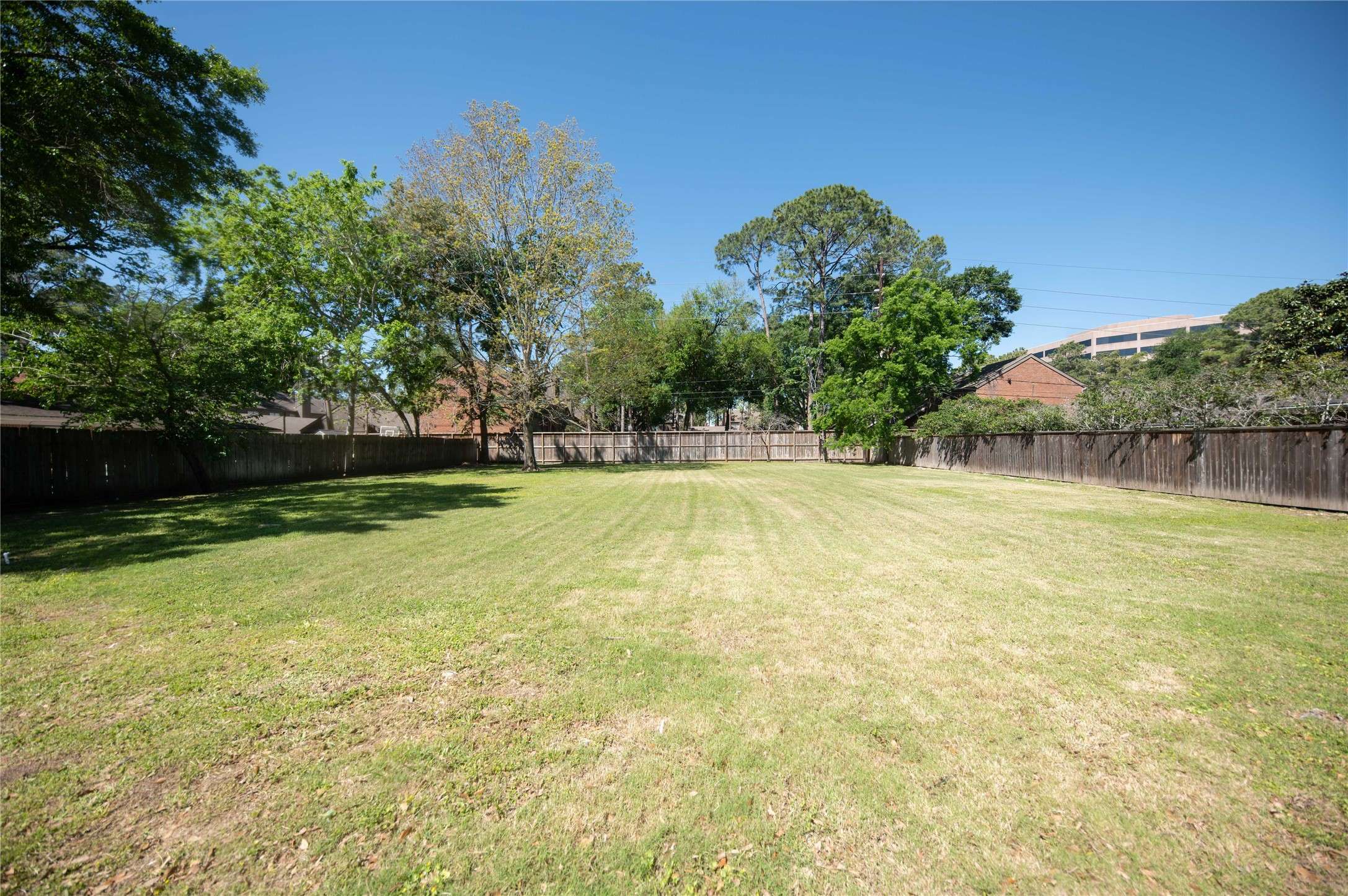730 Chimney Rock RD, Houston, TX 77056