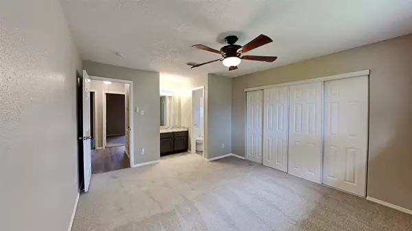 Webster, TX 77598,2615 Plymouth Rock DR