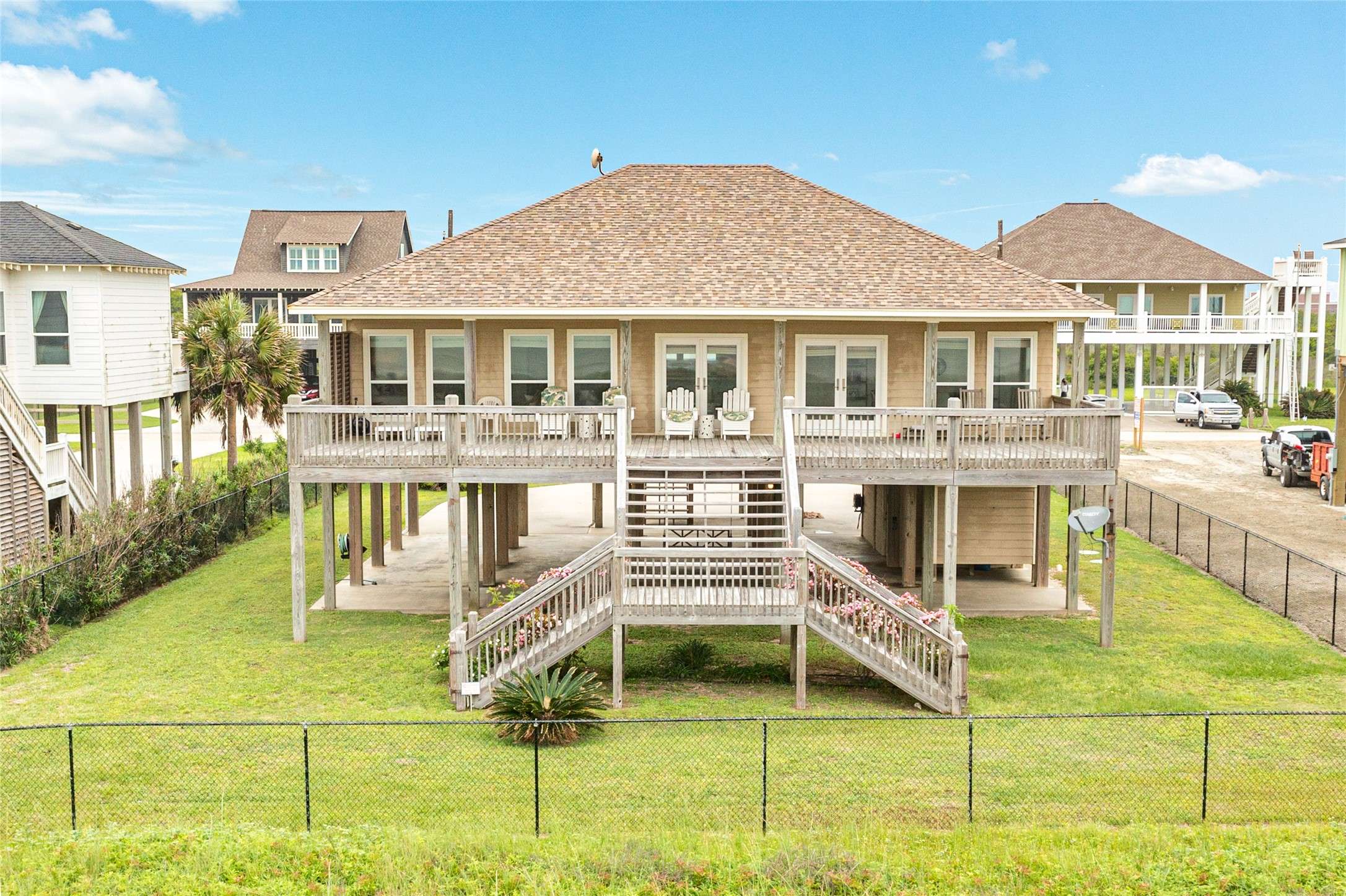 354 Atkinson, Crystal Beach, TX 77650