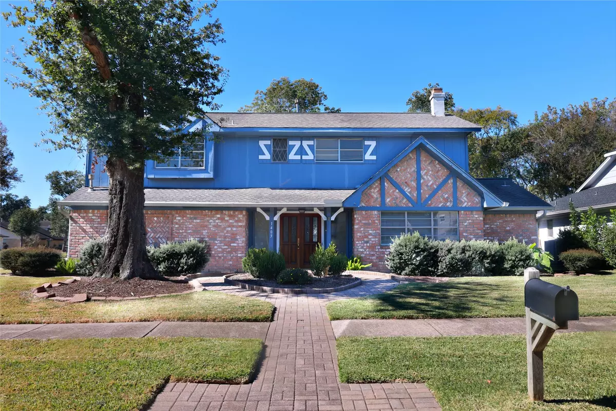 Sugar Land, TX 77498,1403 Maygrove DR