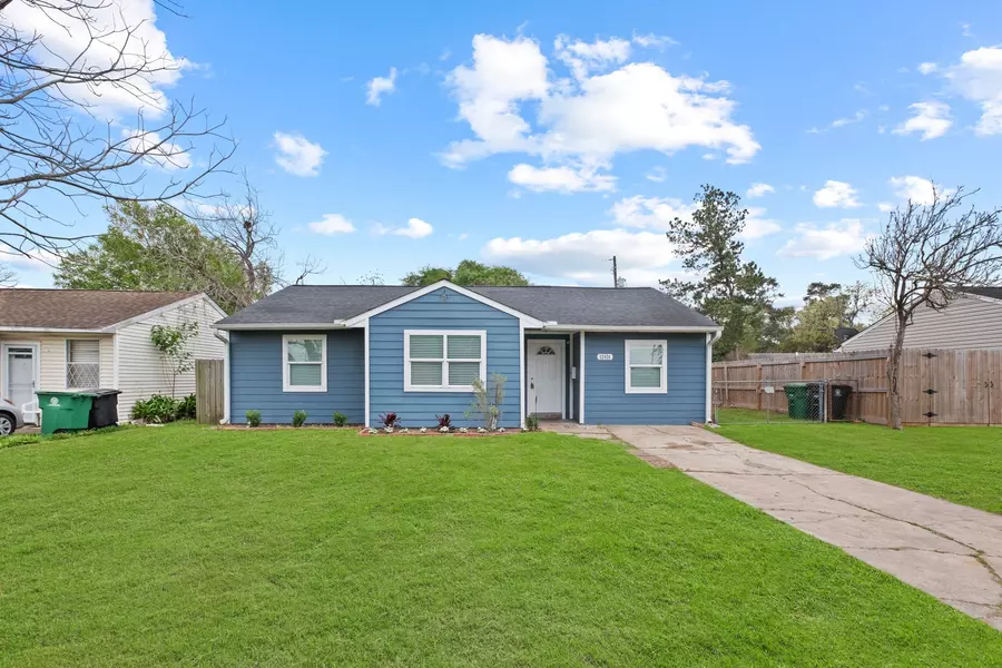 12424 Yancy DR, Houston, TX 77015