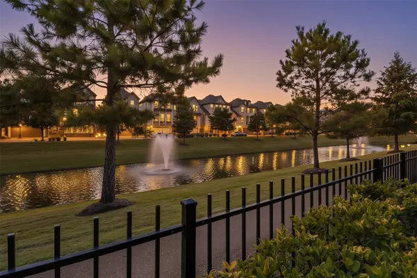 Houston, TX 77043,10816 Kyler Oaks PL