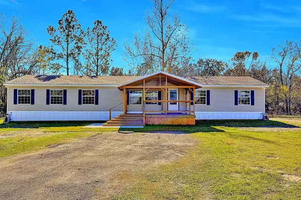 19411 Westwood RD,  Alvin,  TX 77511
