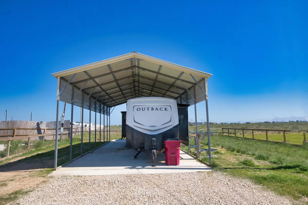 Sargent, TX 77414,1204 Bluewater ST