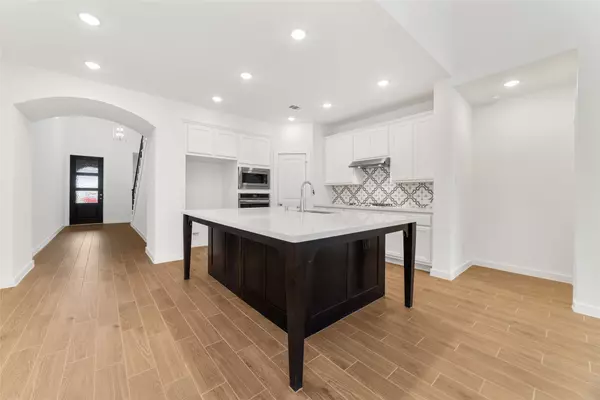 Houston, TX 77066,5014 Chestnut Orchard DR