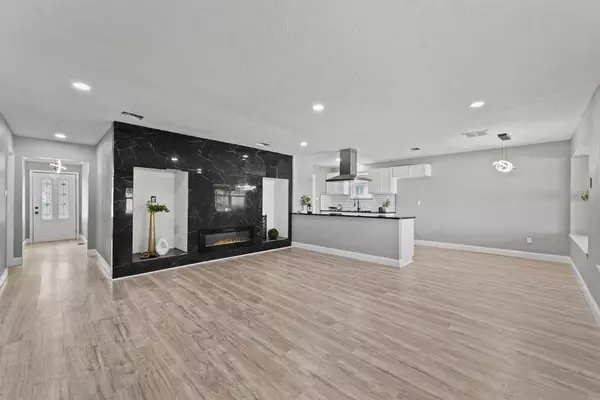 Houston, TX 77489,6618 Castleview LN