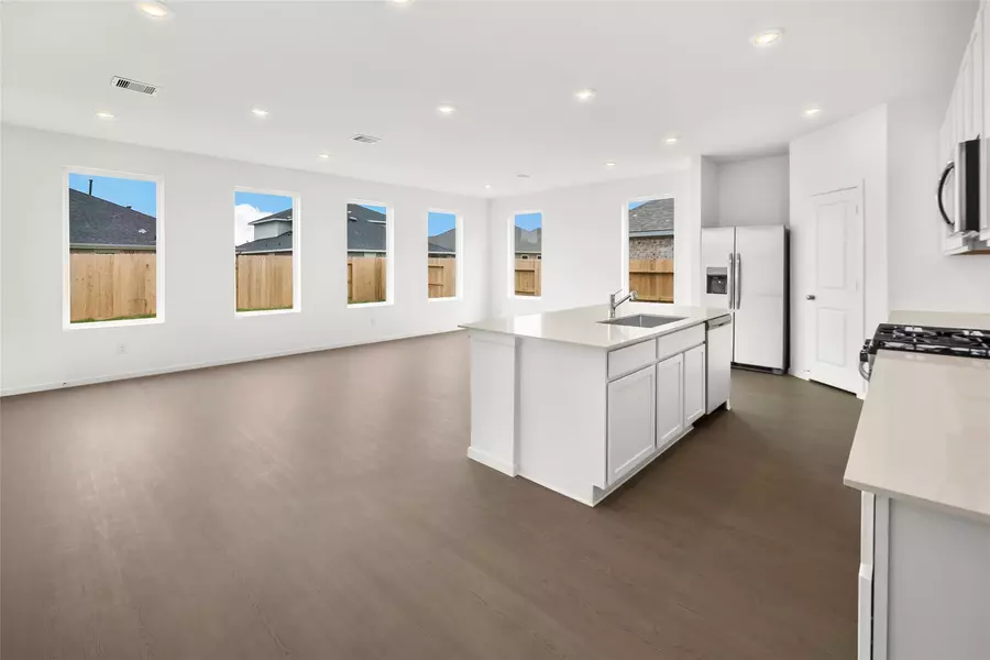 7803 Evening Emerald DR, Rosharon, TX 77583