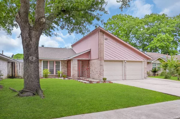 Houston, TX 77083,7454 Navidad RD
