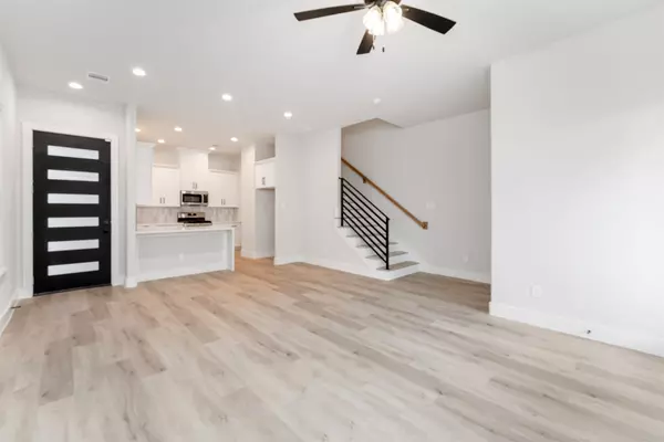 Houston, TX 77018,108 C E 44th