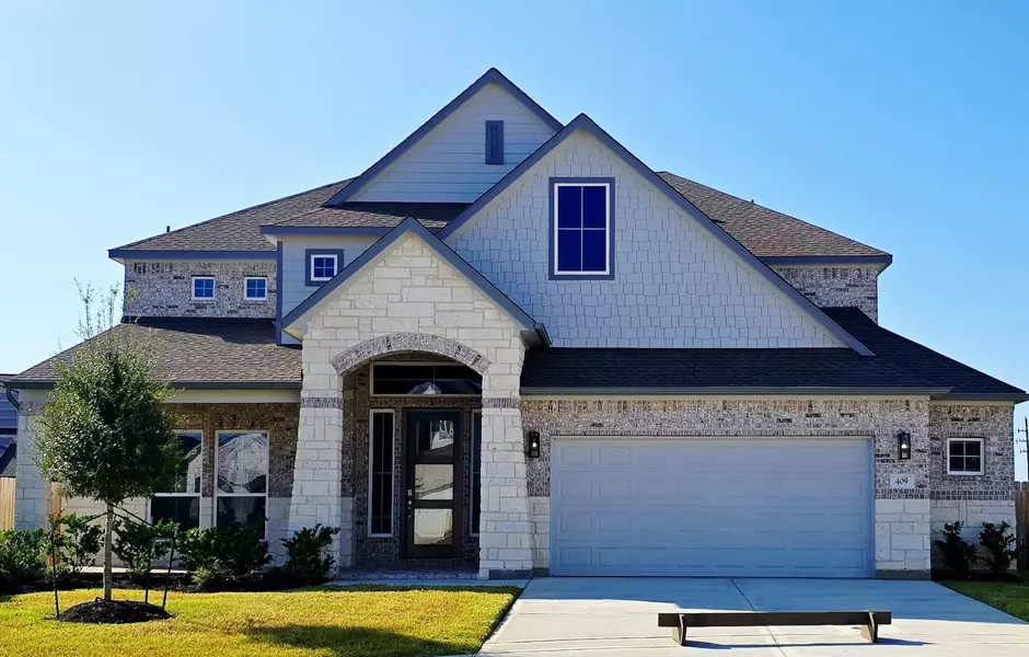 409 Inner Cove LN, Waller, TX 77484