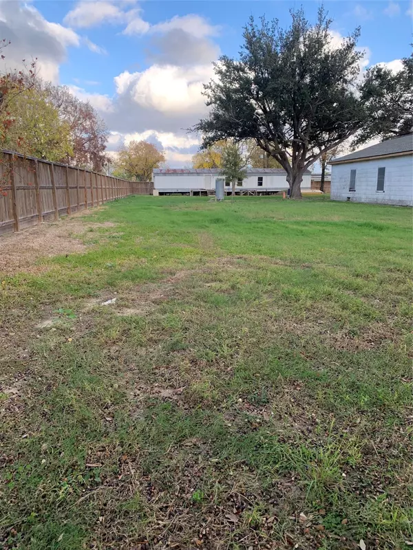 Houston, TX 77041,7702 Fairview ST