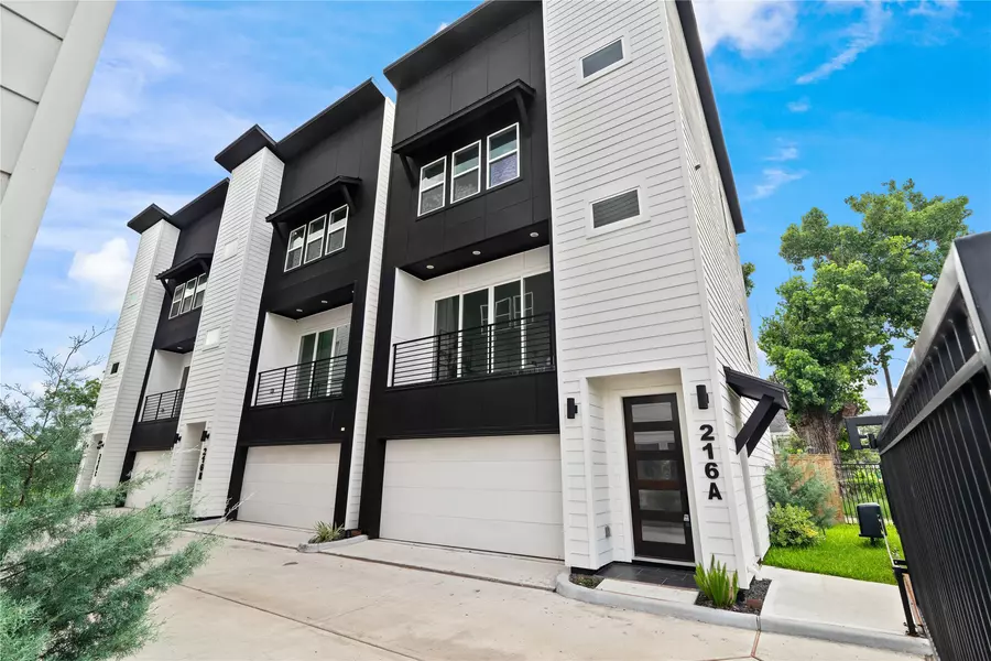 216 E 31ST ST #B, Houston, TX 77018