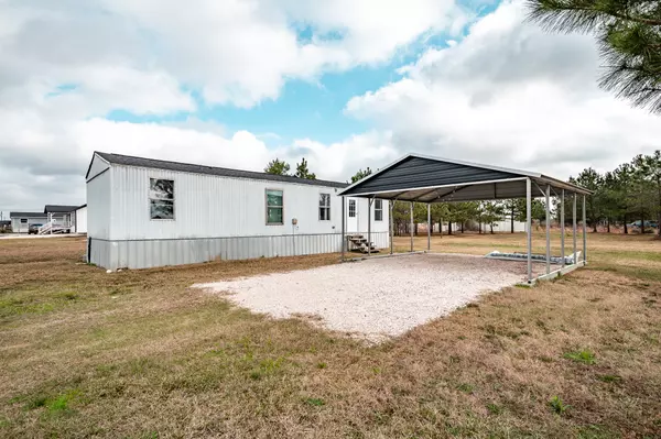 496 Road 5107, Cleveland, TX 77327