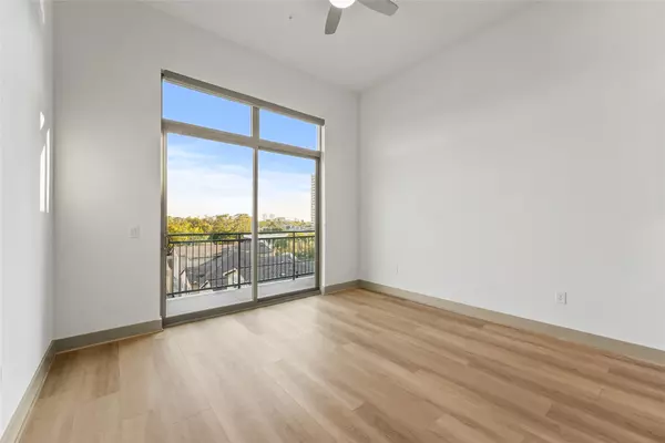 Houston, TX 77007,170 Malone ST #3107