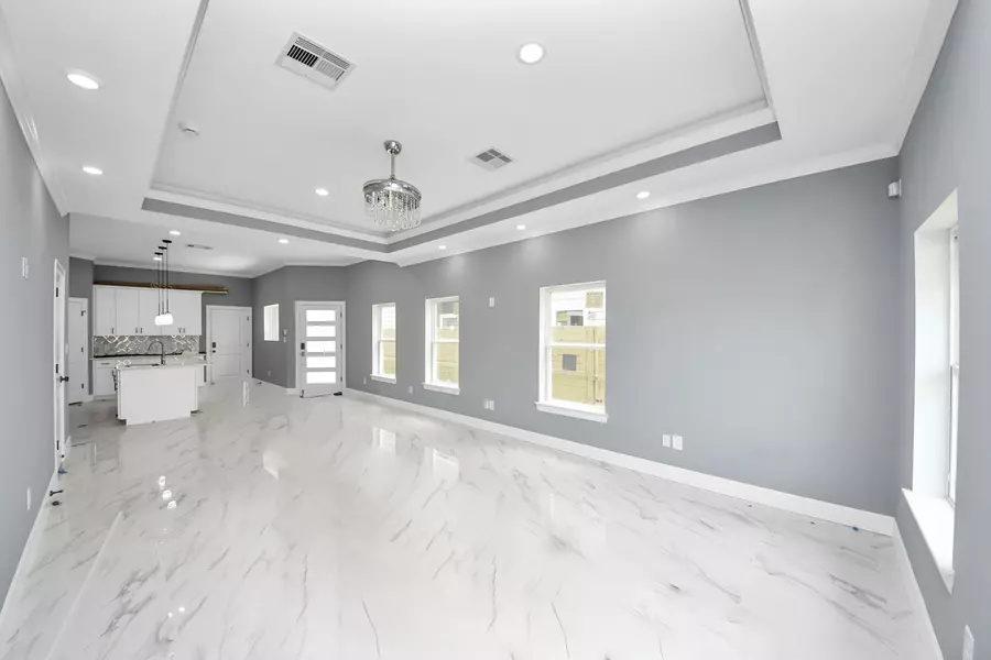 8308 Comal ST, Houston, TX 77051
