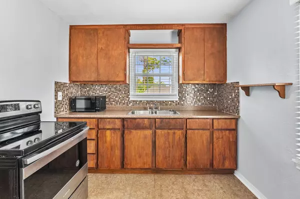 Houston, TX 77009,319 Moody ST #1/2