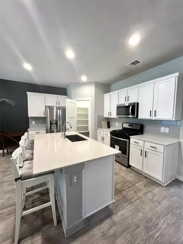 Conroe, TX 77384,14233 Wonder Lake