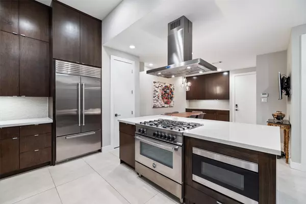 Houston, TX 77098,2628 Persa ST