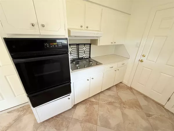 College Station, TX 77840,1223 Boswell ST