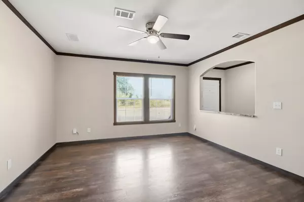 Splendora, TX 77372,27626 County Road 3745