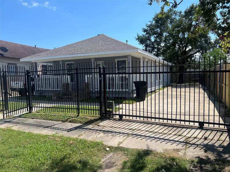 6808 AVENUE K, Houston, TX 77011