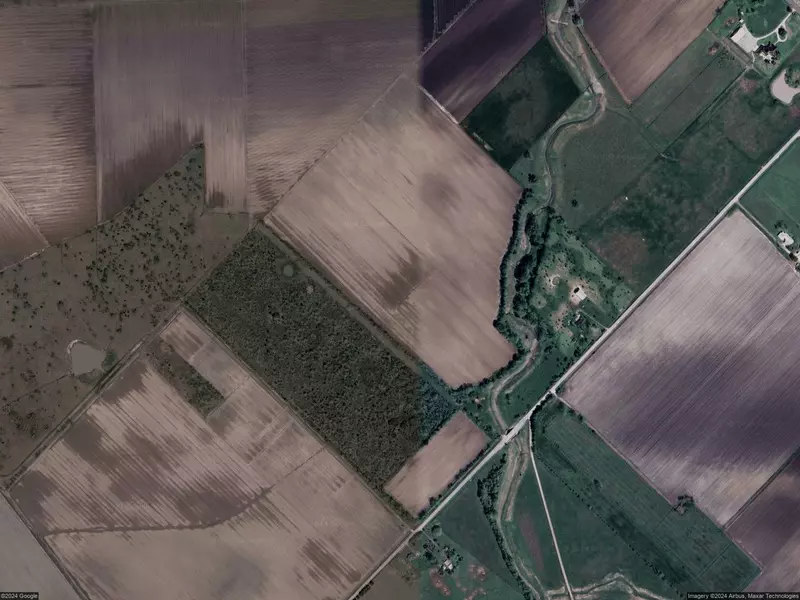 10542 Walker RD, Beasley, TX 77417