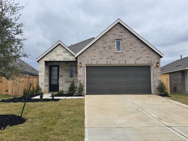 28714 Grand Mesquite LN, Hockley, TX 77447